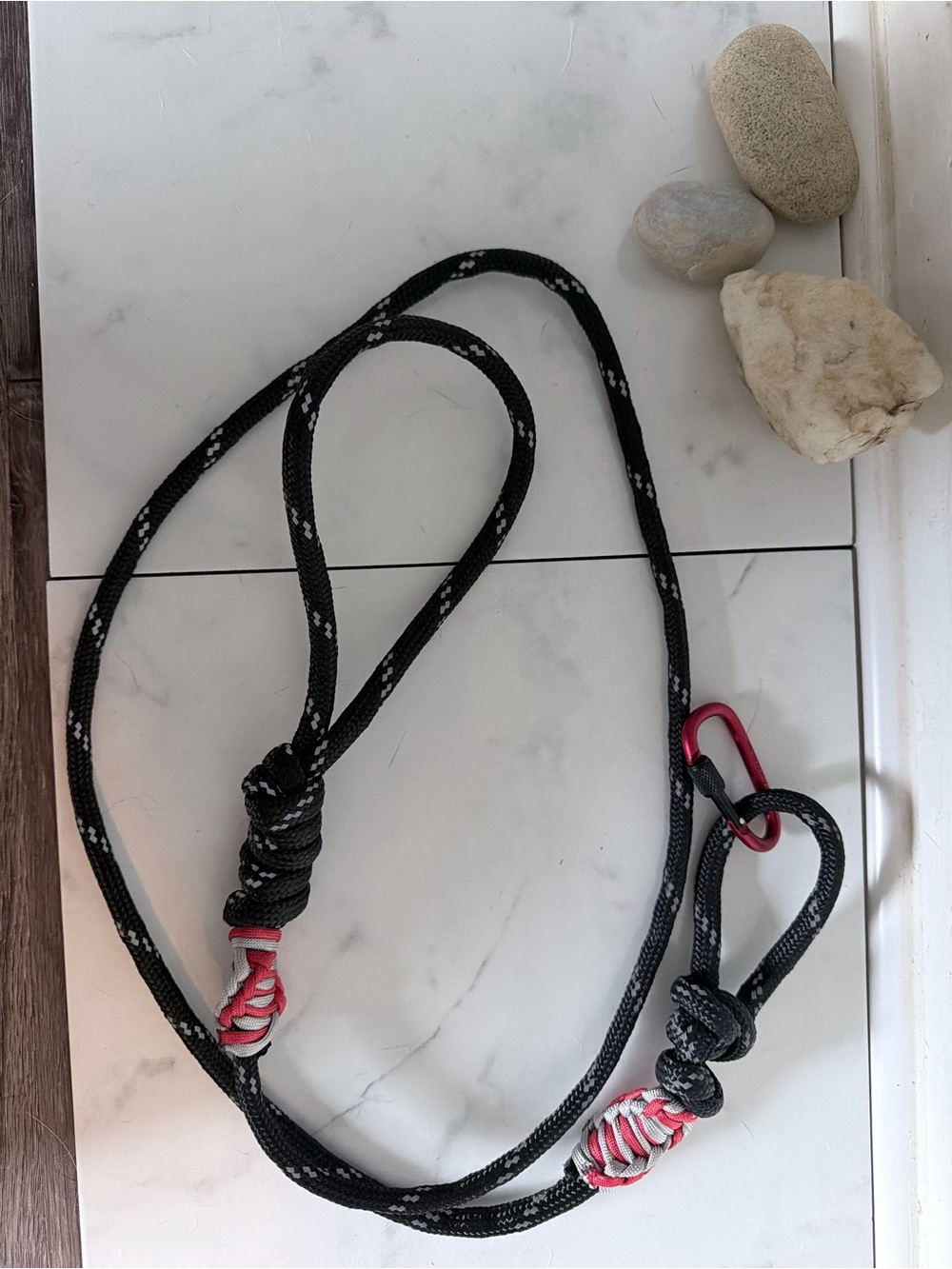 Black Reflective Rope Dog Leash with red and gray Accents